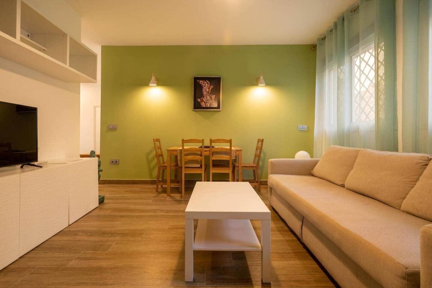 La Pimentera Central Apartments - Con Patio Privado Μαρμπέλλα Εξωτερικό φωτογραφία