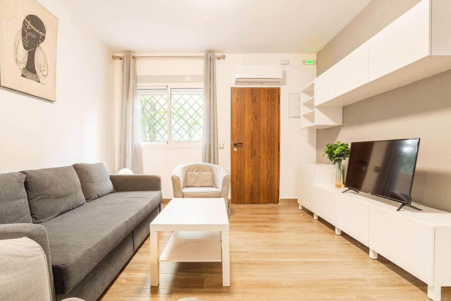 La Pimentera Central Apartments - Con Patio Privado Μαρμπέλλα Εξωτερικό φωτογραφία